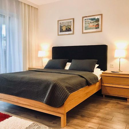 פוגורזליצה Apartamenty Rodzinne Z Ogrodkiem מראה חיצוני תמונה