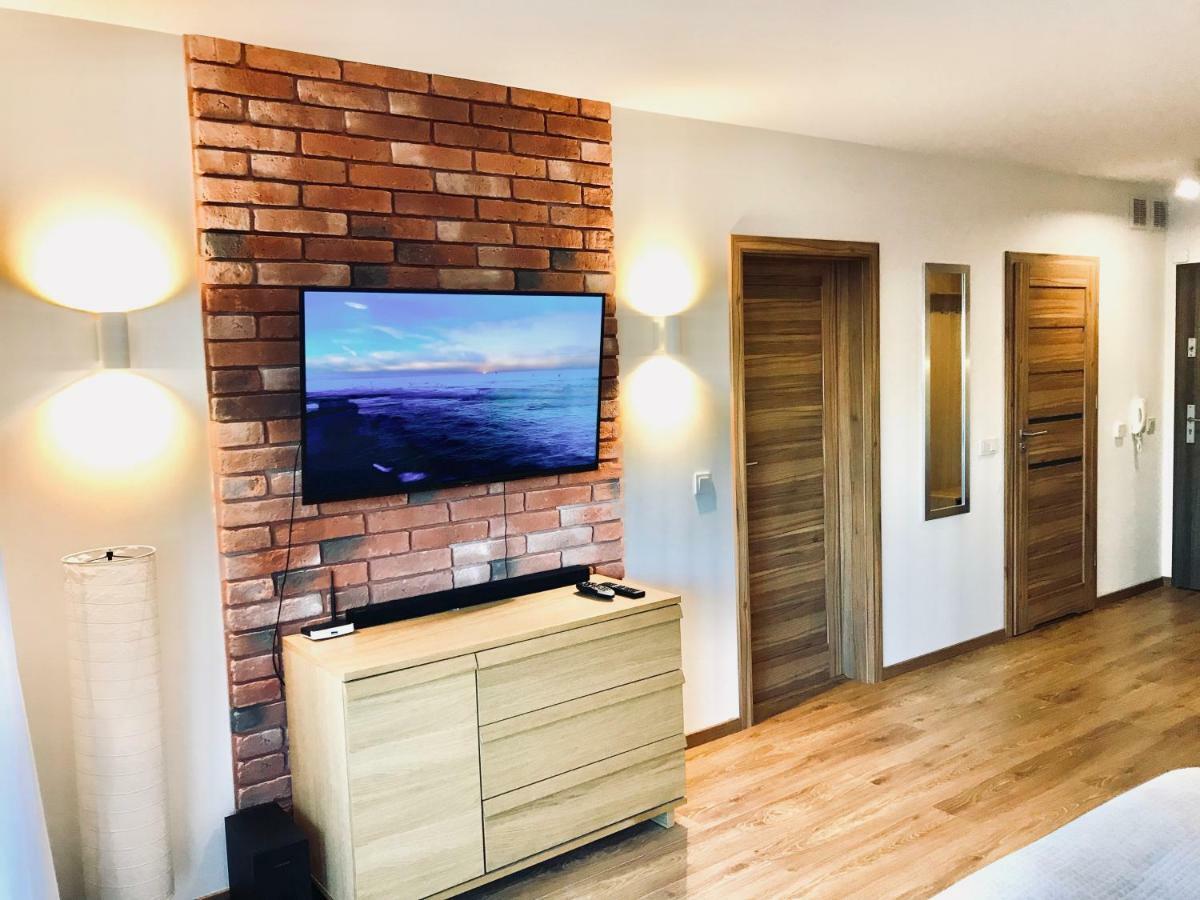 פוגורזליצה Apartamenty Rodzinne Z Ogrodkiem מראה חיצוני תמונה